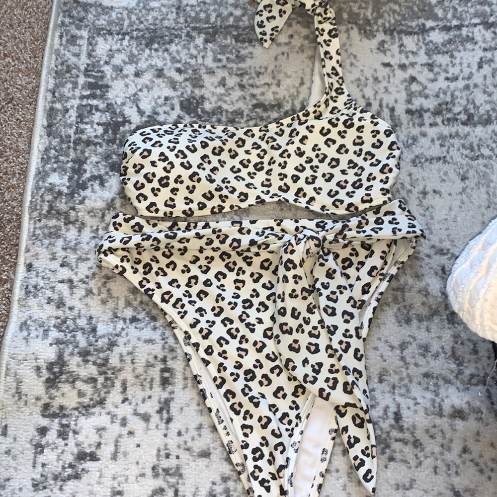 Abercrombie & Fitch Bikini Set